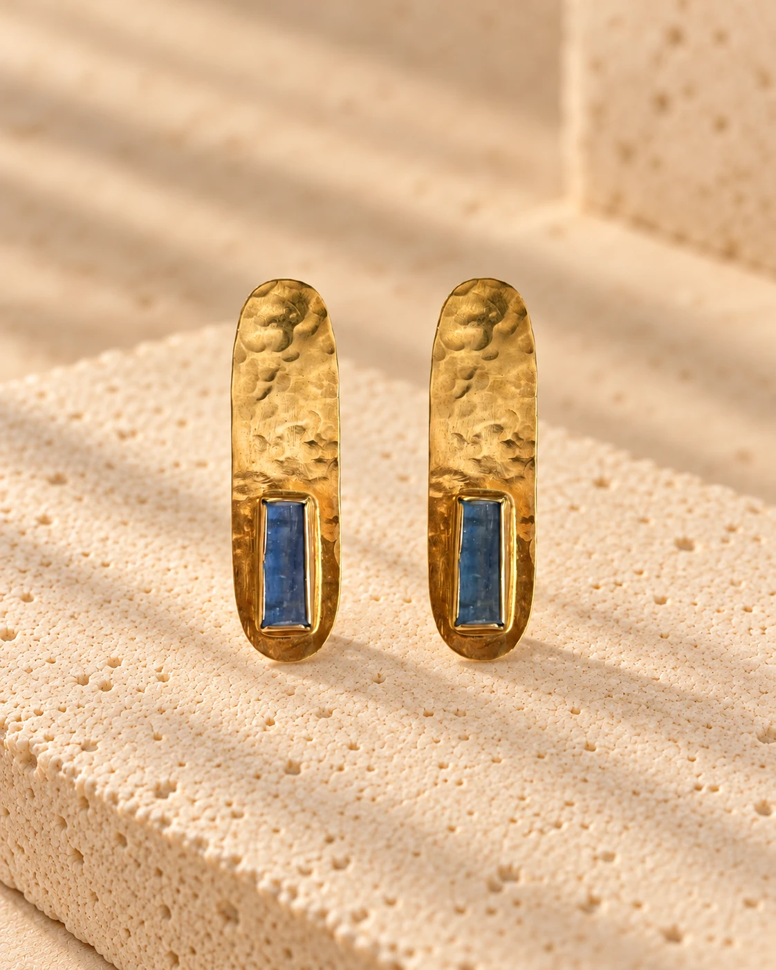 Mâhi Kyanite Earrings